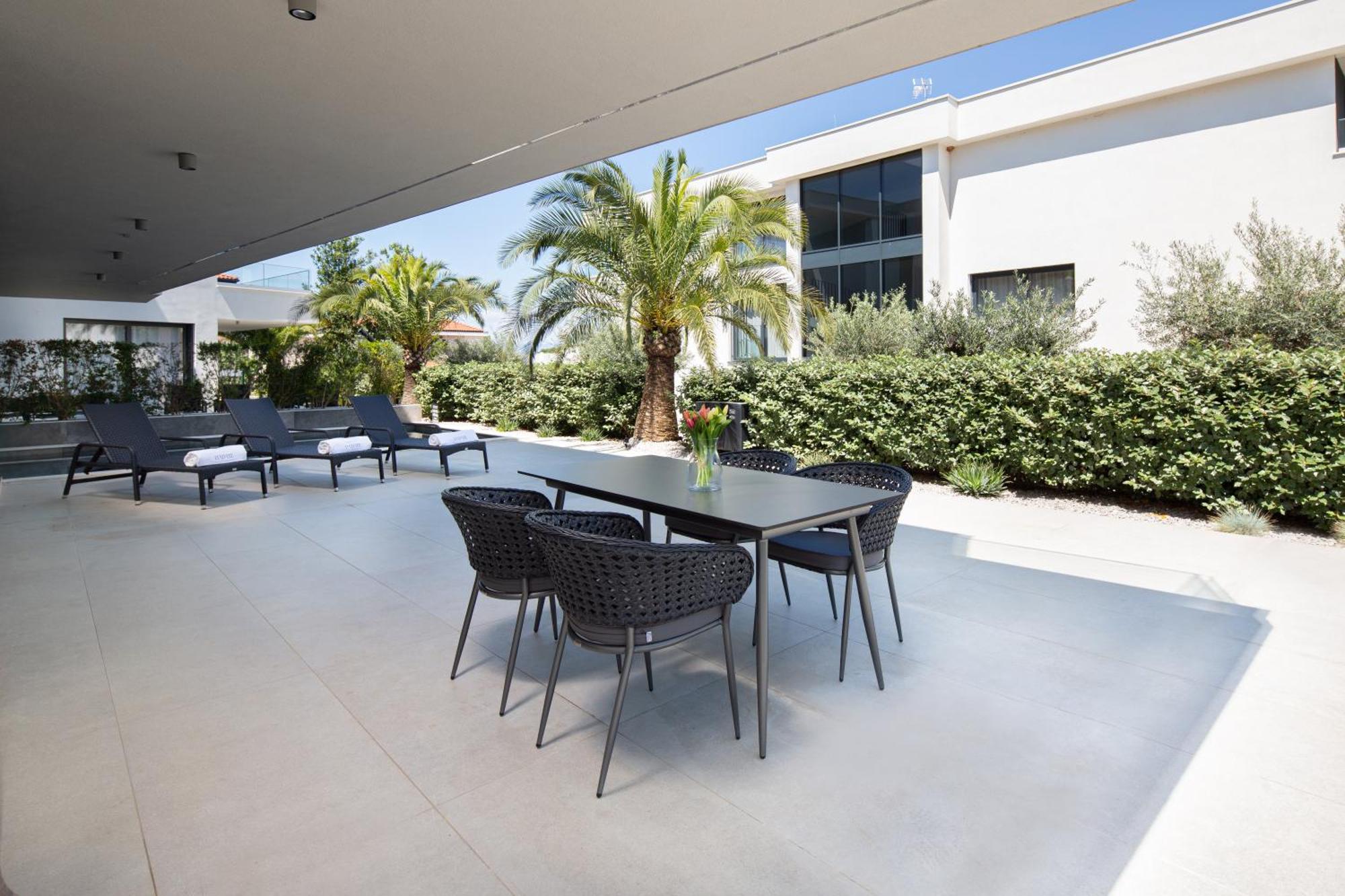 Hadrie Luxury Resort And Villas Azimut Malinska Exterior photo